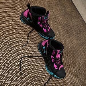 Under Armor high top sneakers, hot pink black and turquoise, Youth 7
